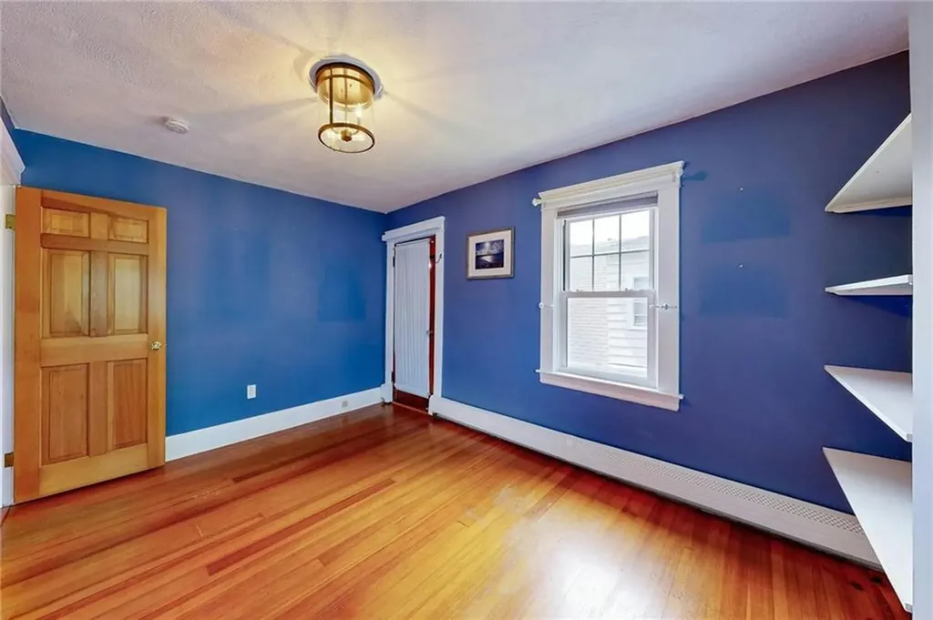49 Berwick Lane Cranston RI 02905