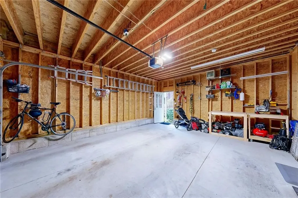 49 Berwick Lane Cranston RI 02905