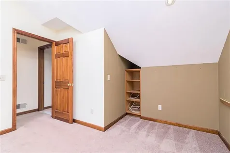 31 Kingfisher Road South Kingstown RI 02879