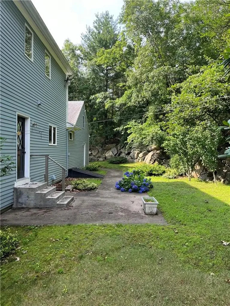 11 Hall Street West Warwick RI 02893