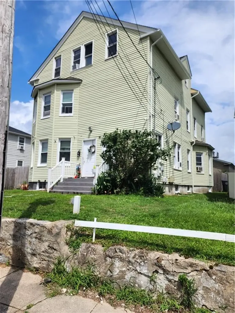 26 Saint Mary Street West Warwick RI 02893