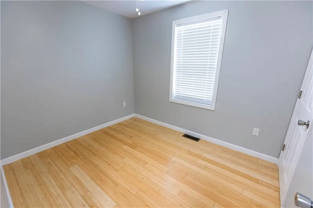 71 Morris Avenue Pawtucket RI 02860