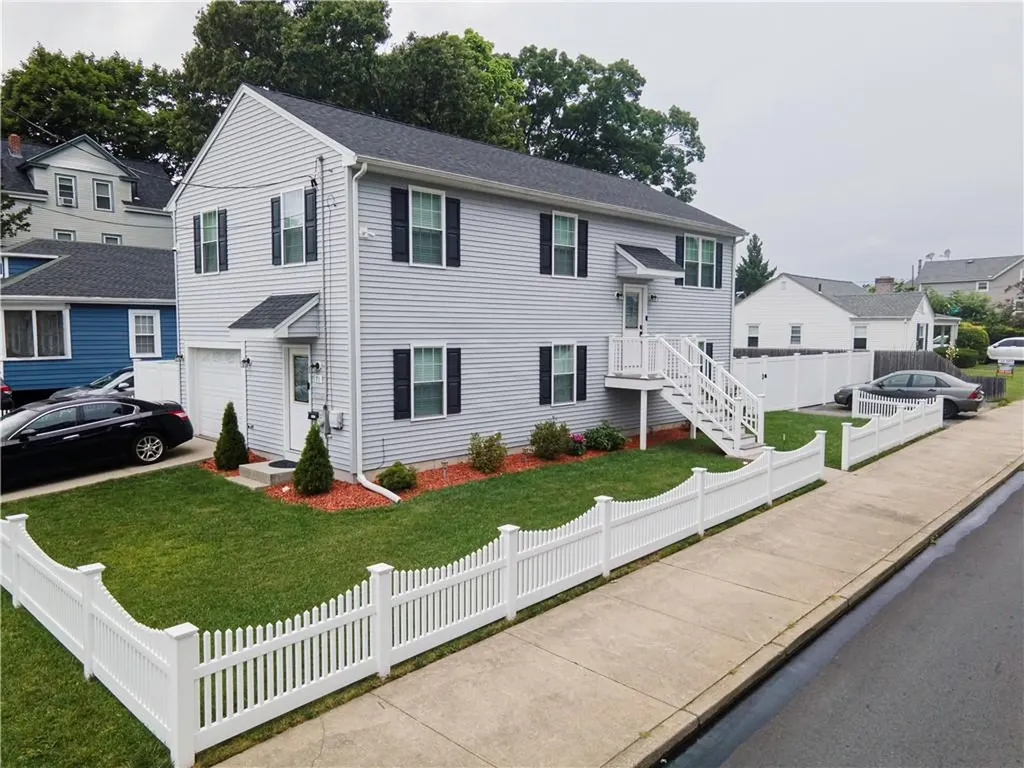 71 Morris Avenue Pawtucket RI 02860
