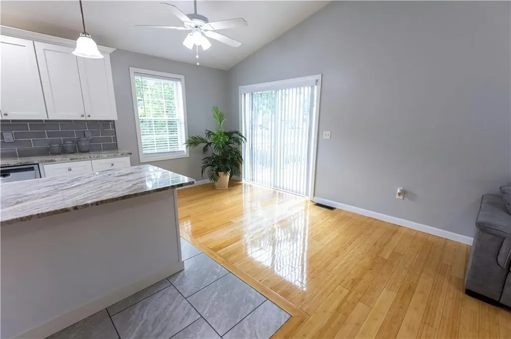 71 Morris Avenue Pawtucket RI 02860
