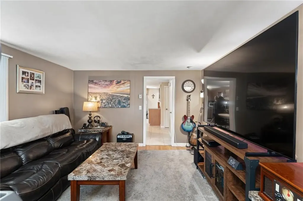 26 Nickerson Street Cranston RI 02910