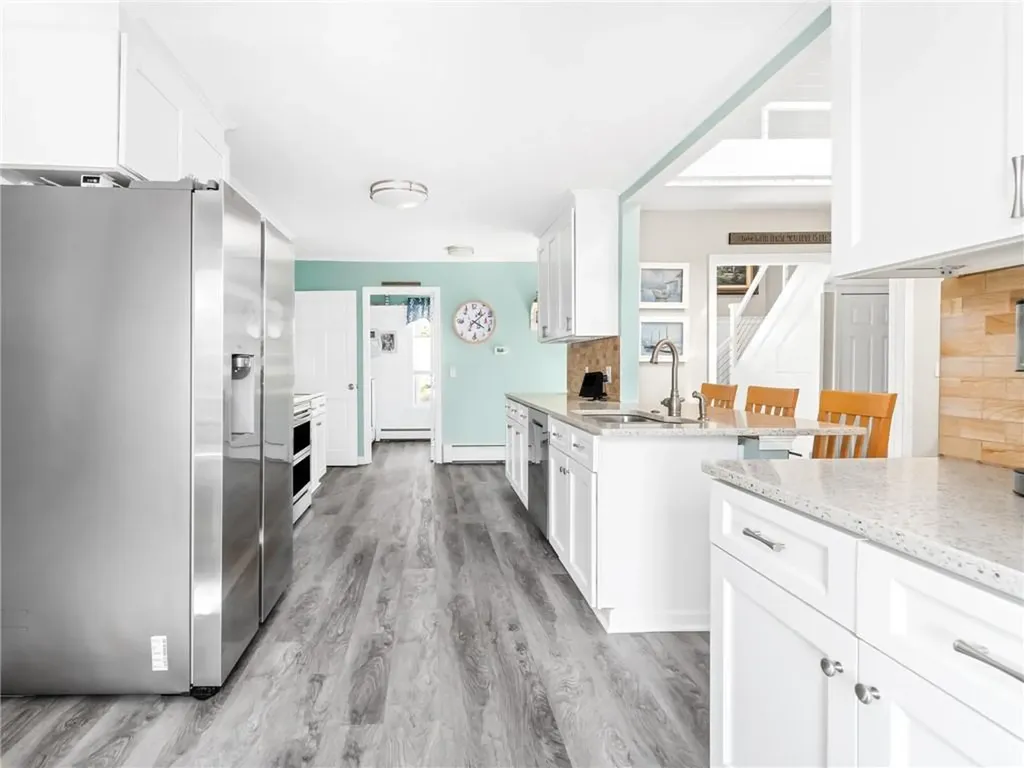 72 Carver Lane Narragansett RI 02882