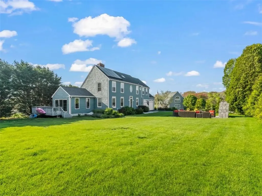 72 Carver Lane Narragansett RI 02882
