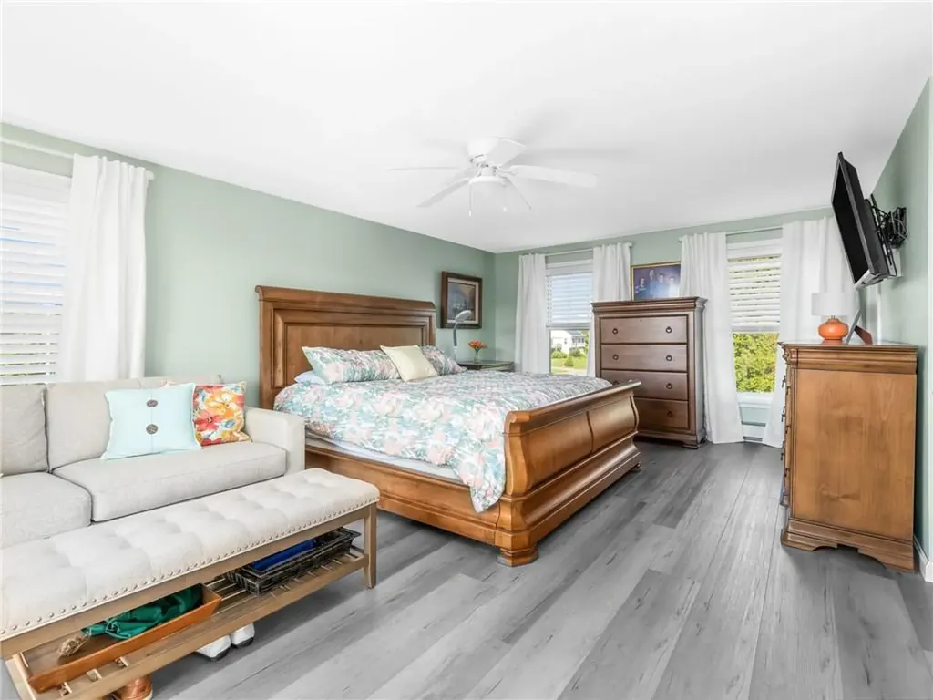 72 Carver Lane Narragansett RI 02882