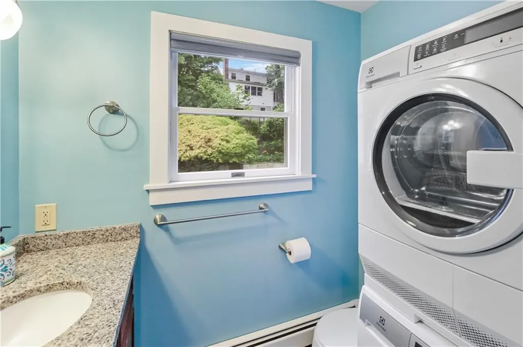 48 Spring Street Westerly RI 02891