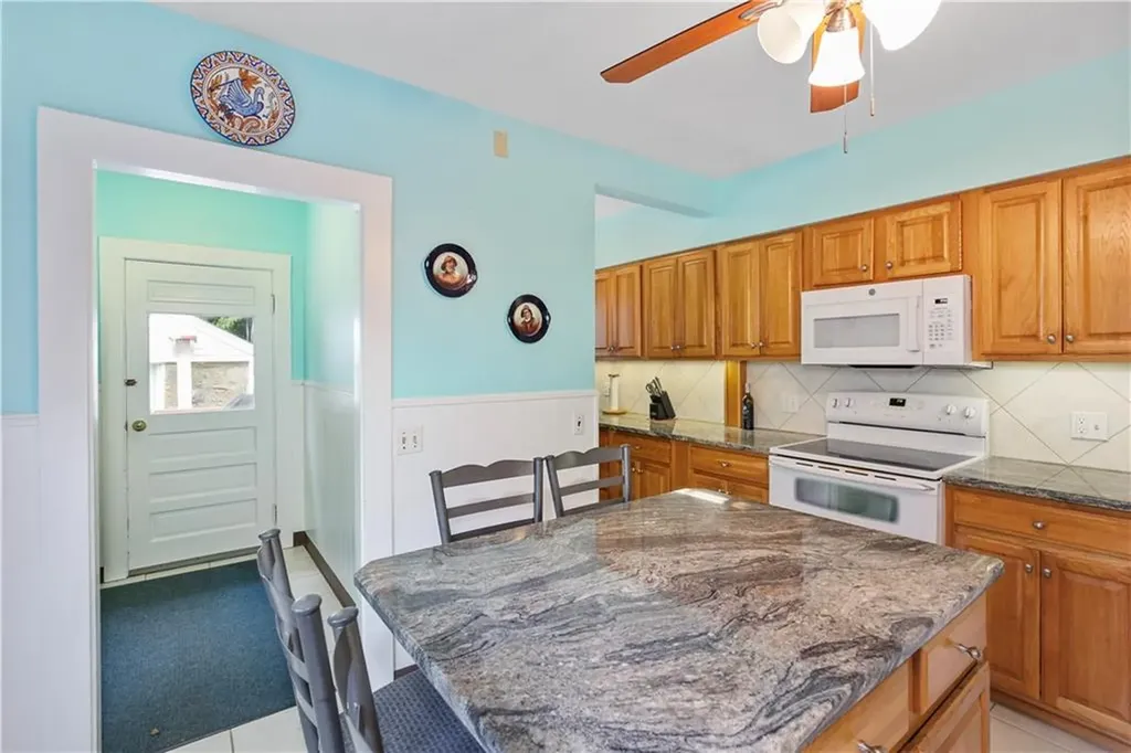 48 Spring Street Westerly RI 02891