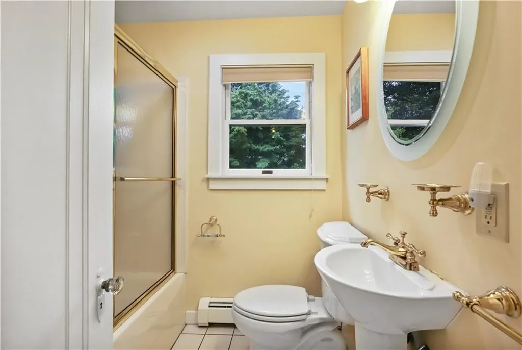 48 Spring Street Westerly RI 02891