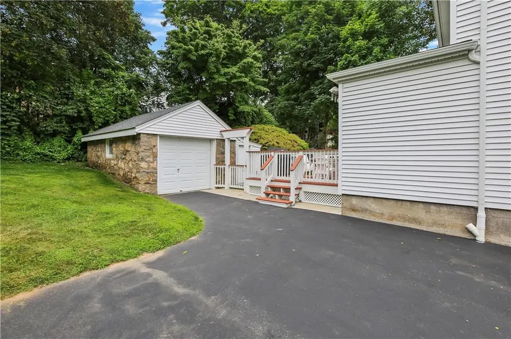 48 Spring Street Westerly RI 02891