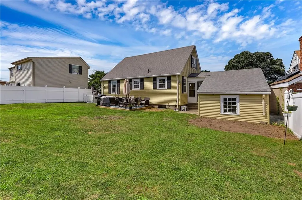 26 North Loxley Drive Johnston RI 02919