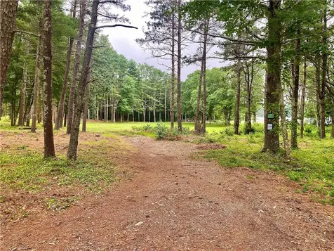 20 Nipmuc Trail West Greenwich RI 02817