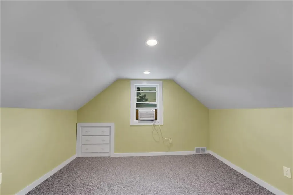 87 Ash Street Lincoln RI 02865