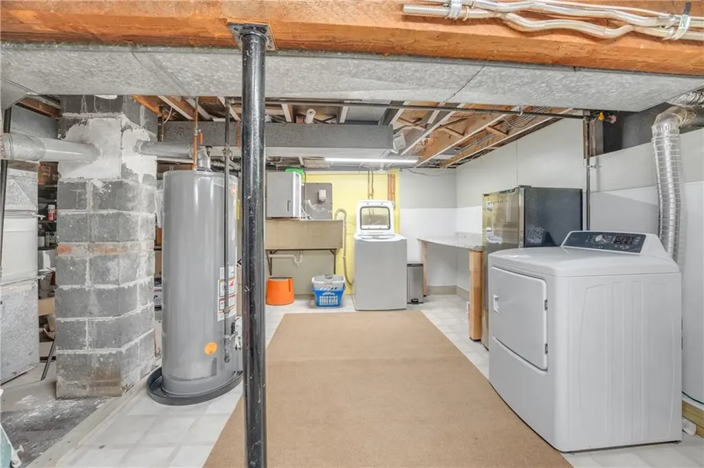 87 Ash Street Lincoln RI 02865
