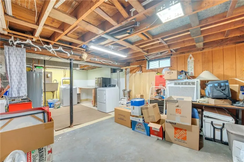 87 Ash Street Lincoln RI 02865