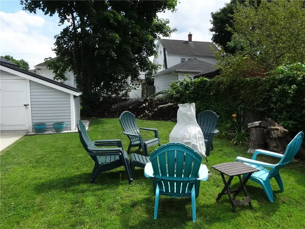 160 Sinclair Avenue Cranston RI 02907