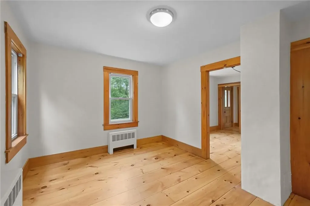 69 Central Pike Foster RI 02825