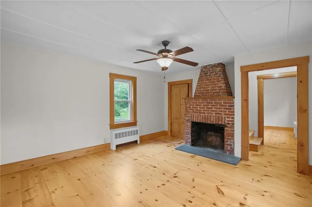 69 Central Pike Foster RI 02825