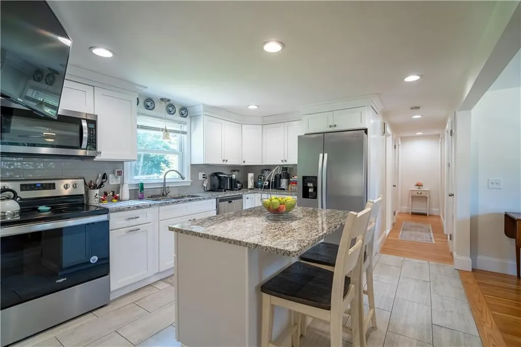 13 Flynn Terrace West Warwick RI 02893