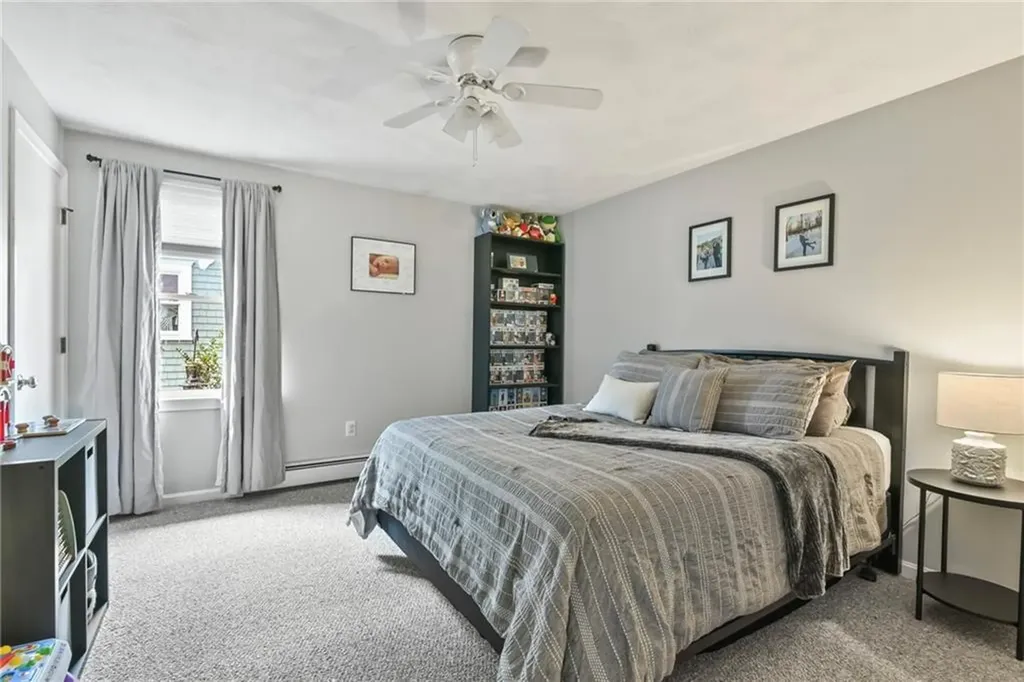 9 Hatfield Street Pawtucket RI 02861