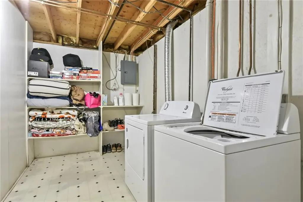 9 Hatfield Street Pawtucket RI 02861