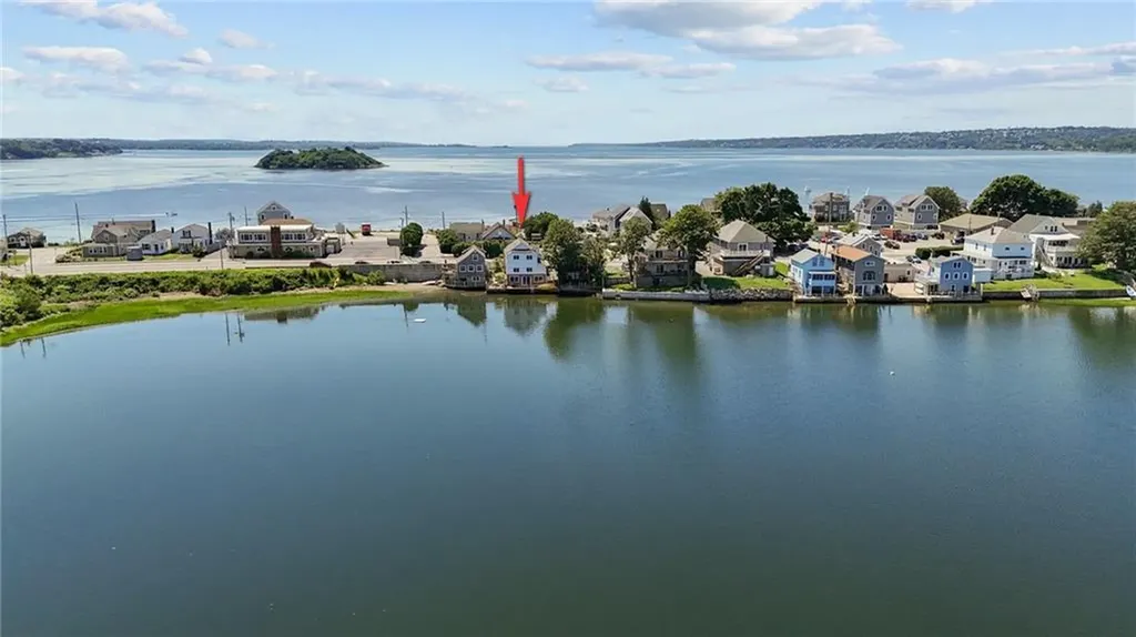 636 Park Avenue Portsmouth RI 02871