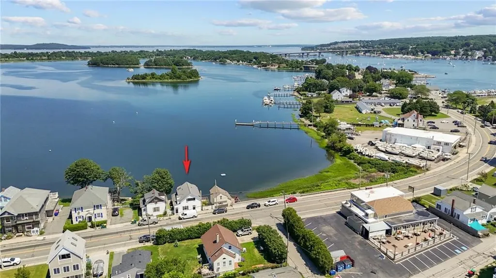 636 Park Avenue Portsmouth RI 02871