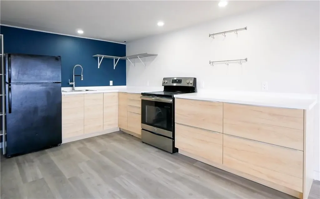 636 Park Avenue Portsmouth RI 02871