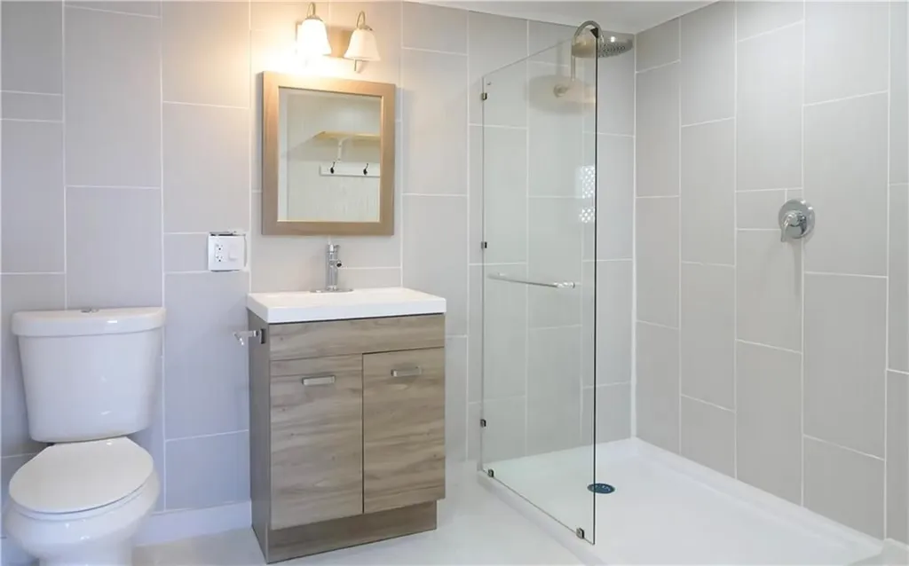 636 Park Avenue Portsmouth RI 02871