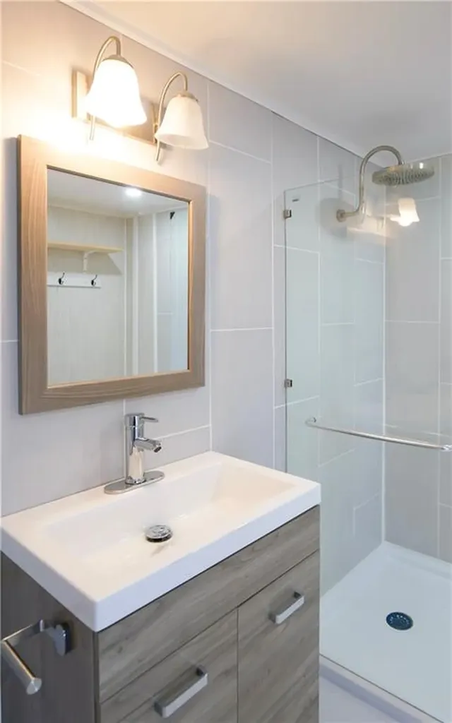 636 Park Avenue Portsmouth RI 02871