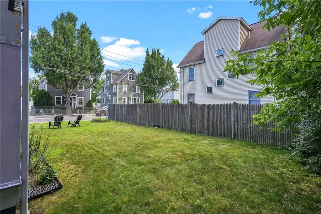 328 Blackstone Street Providence RI 02907