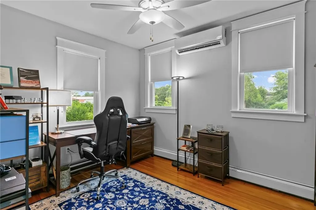 14 Cooke Place Warwick RI 02888