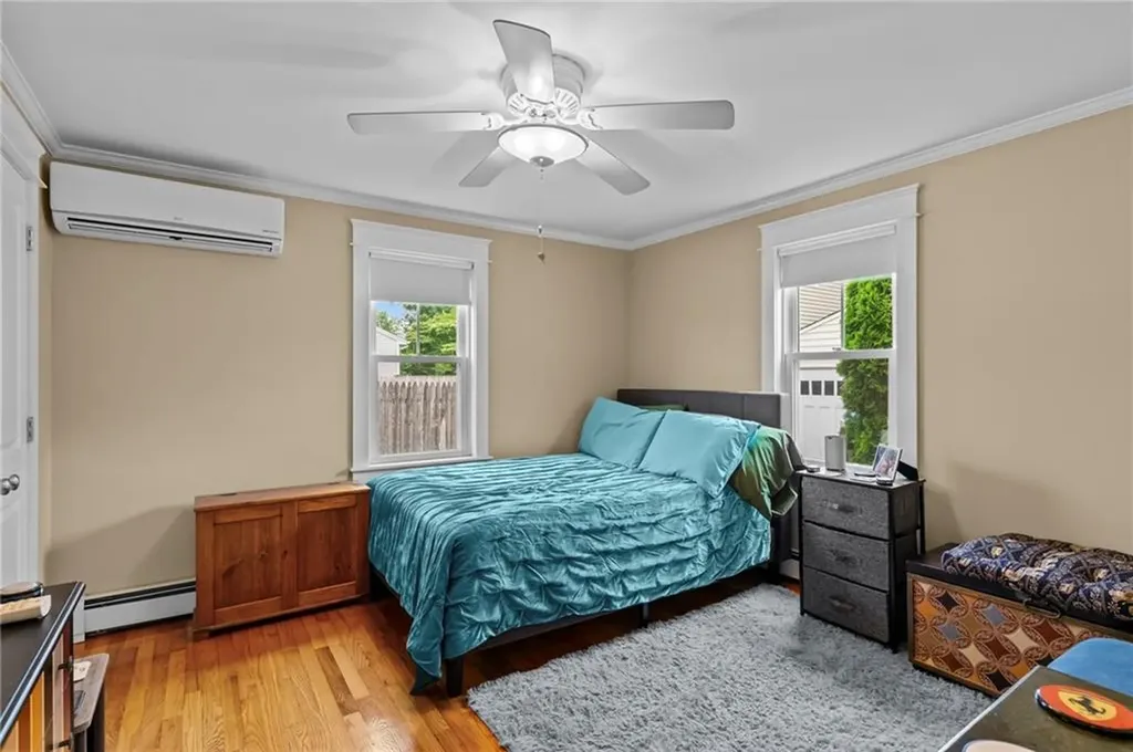 14 Cooke Place Warwick RI 02888