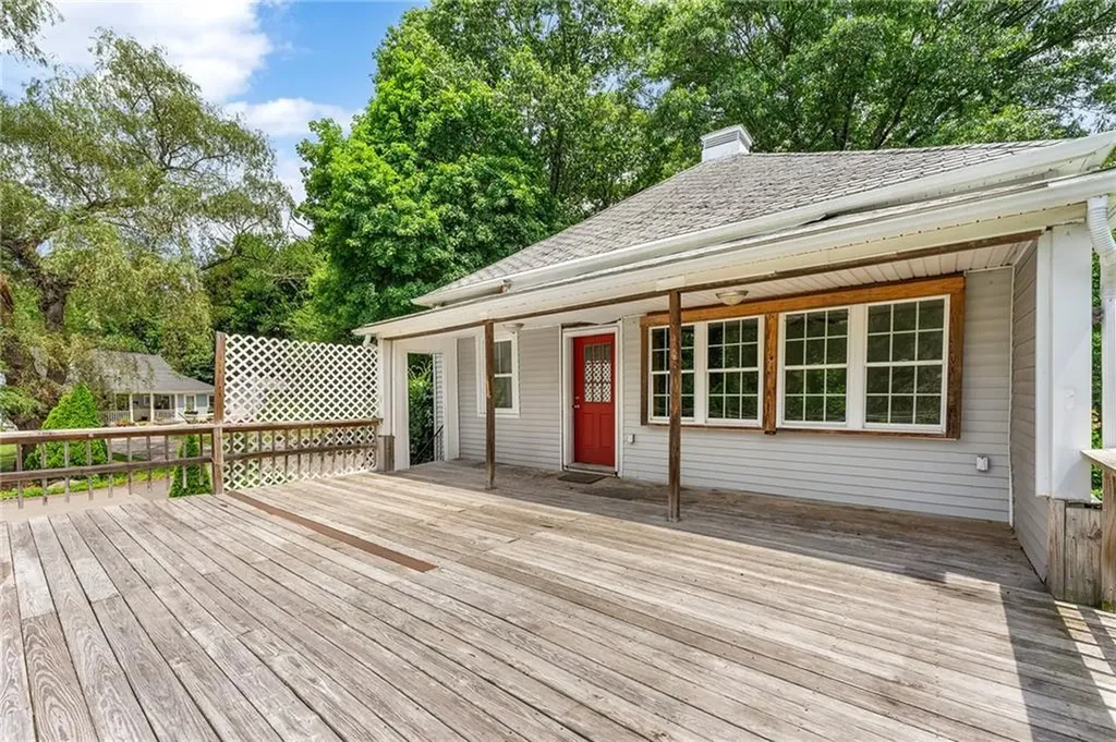 20 Homestead Street Smithfield RI 02917