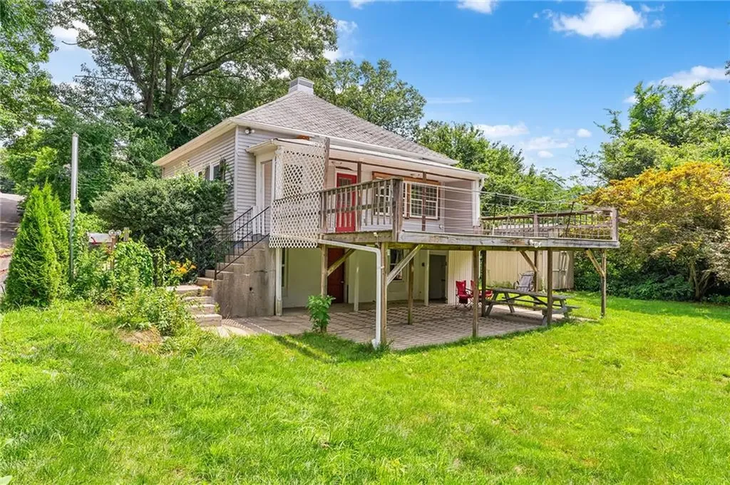 20 Homestead Street Smithfield RI 02917