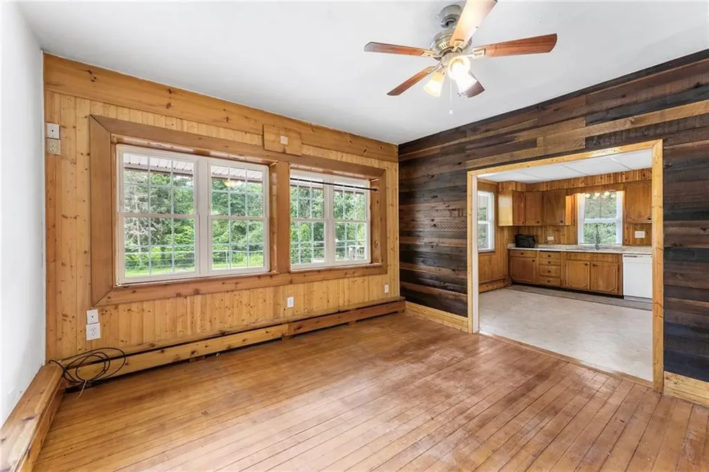 20 Homestead Street Smithfield RI 02917