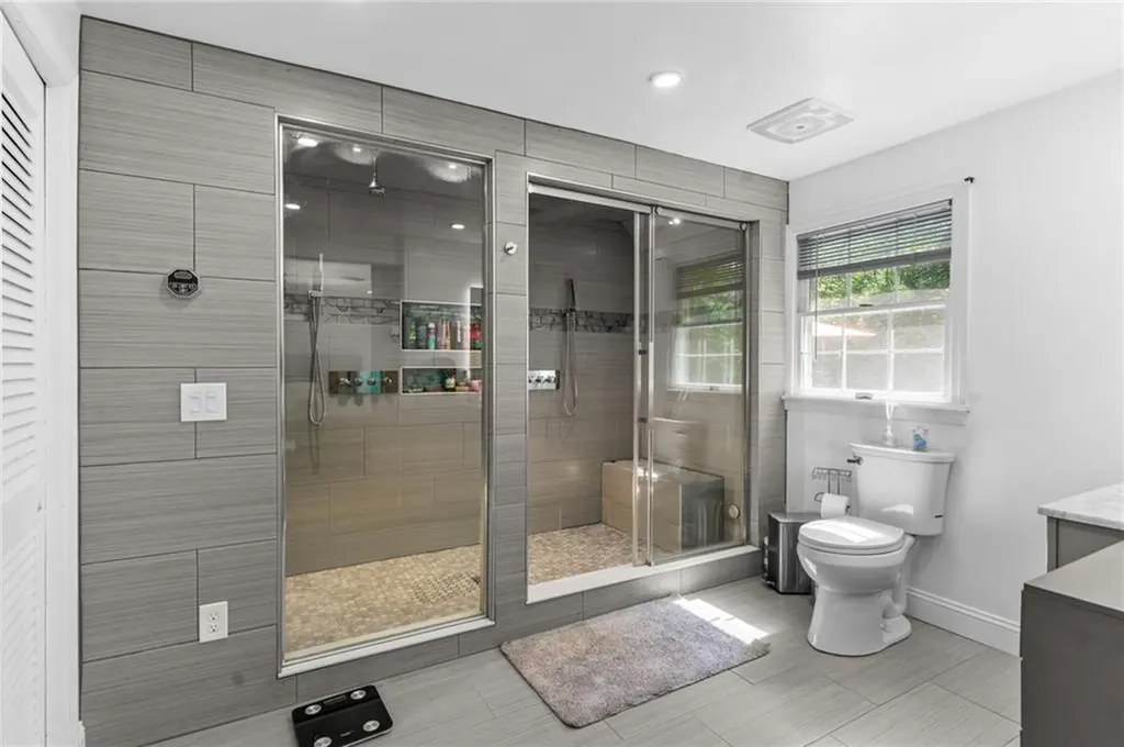 10 Susan Elizabeth Drive Johnston RI 02919