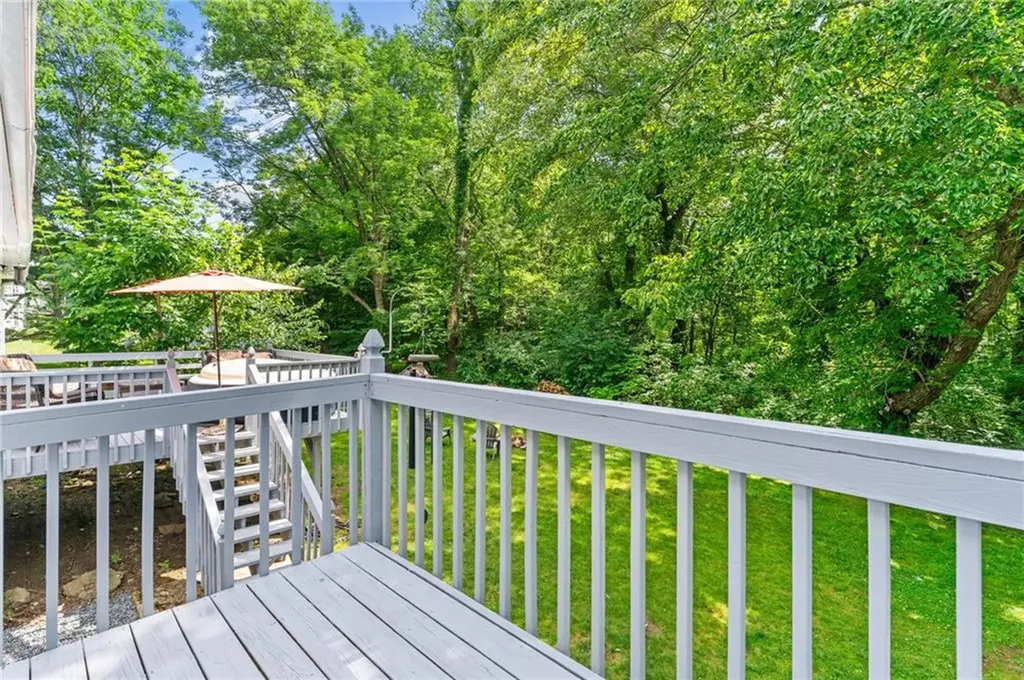 10 Susan Elizabeth Drive Johnston RI 02919