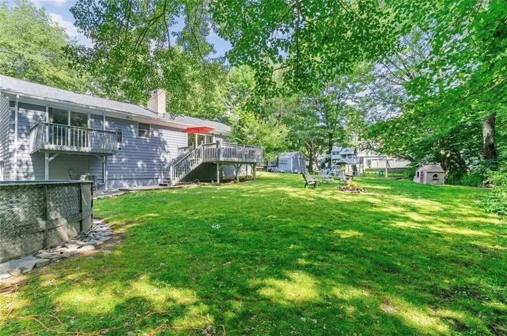 10 Susan Elizabeth Drive Johnston RI 02919