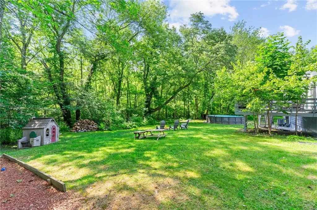 10 Susan Elizabeth Drive Johnston RI 02919