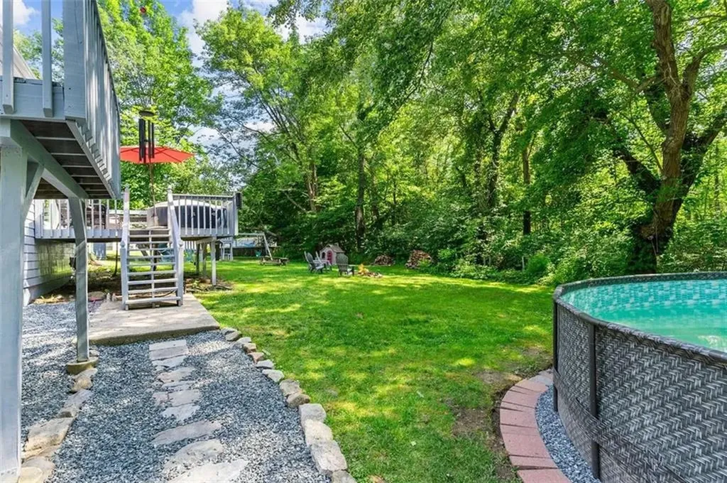 10 Susan Elizabeth Drive Johnston RI 02919