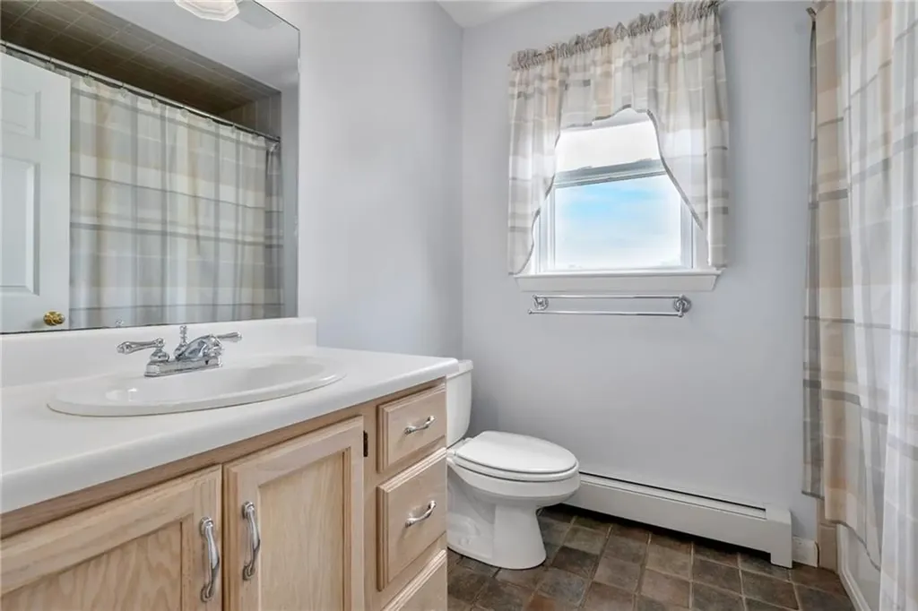 41 Kaitlin Place Portsmouth RI 02871