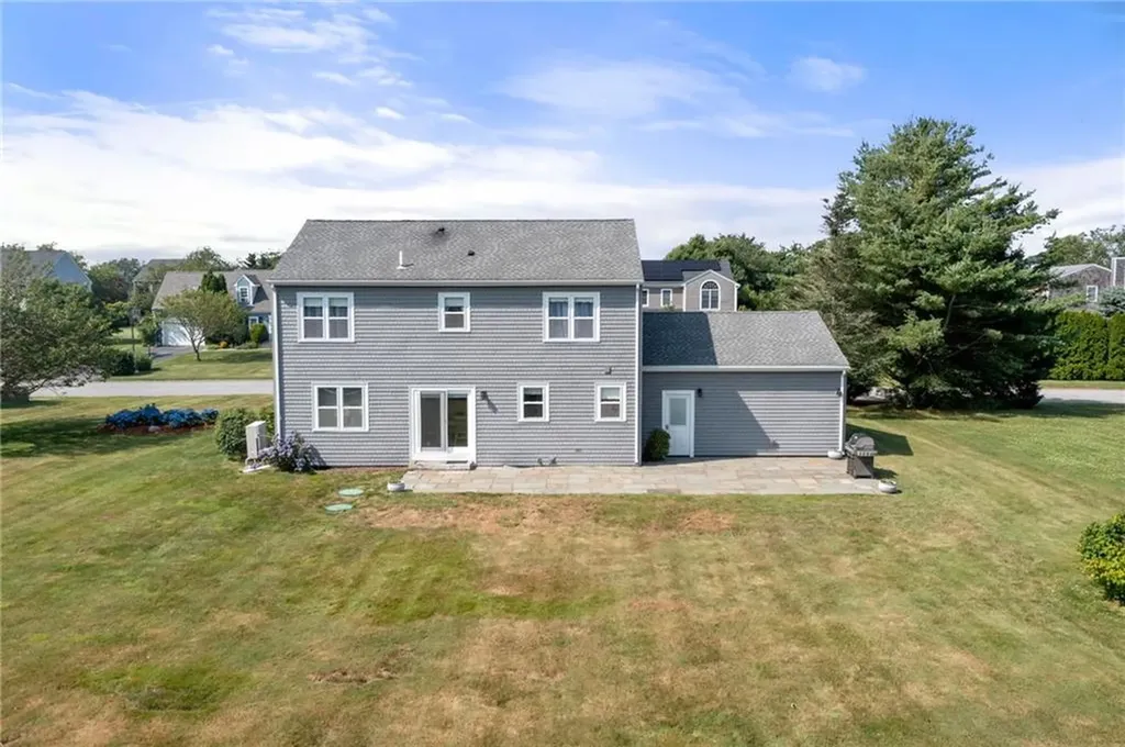 41 Kaitlin Place Portsmouth RI 02871