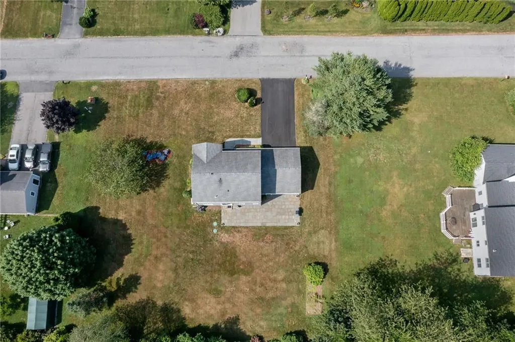 41 Kaitlin Place Portsmouth RI 02871