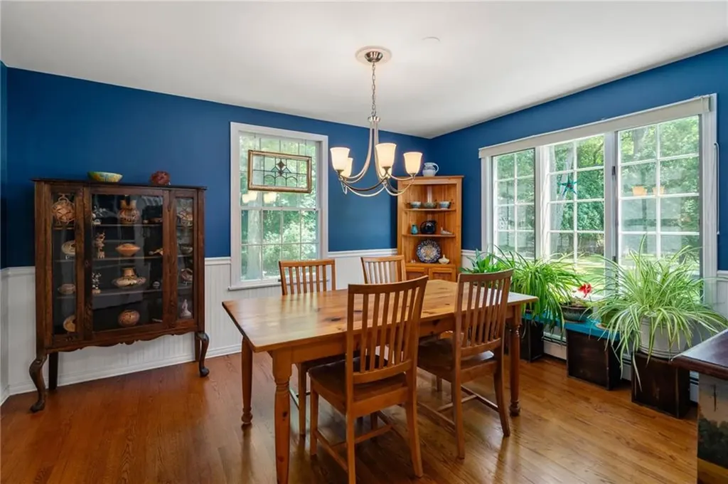 17 Lamson Road Barrington RI 02806