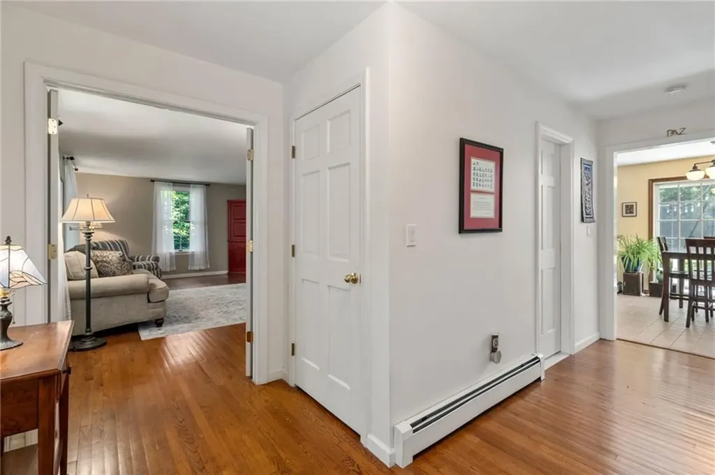 17 Lamson Road Barrington RI 02806
