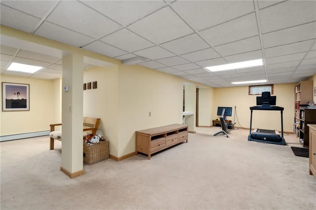 17 Lamson Road Barrington RI 02806