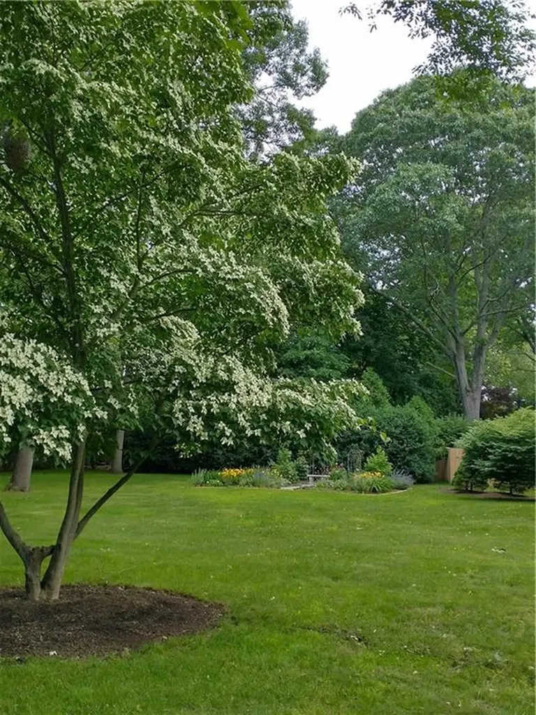 17 Lamson Road Barrington RI 02806
